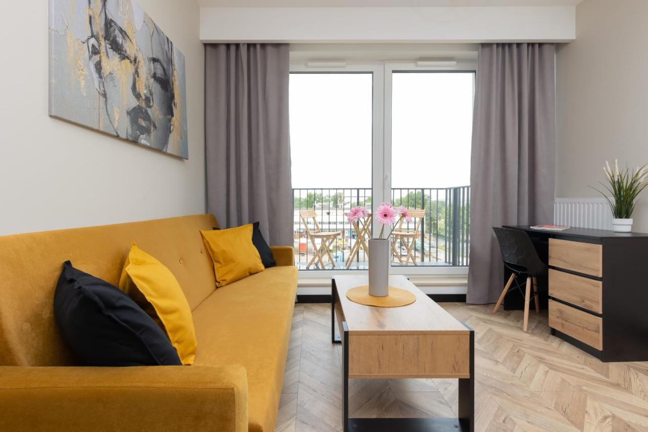 Home Factory Estate Praga Kotsisa By Noclegi Renters Warszawa Eksteriør billede